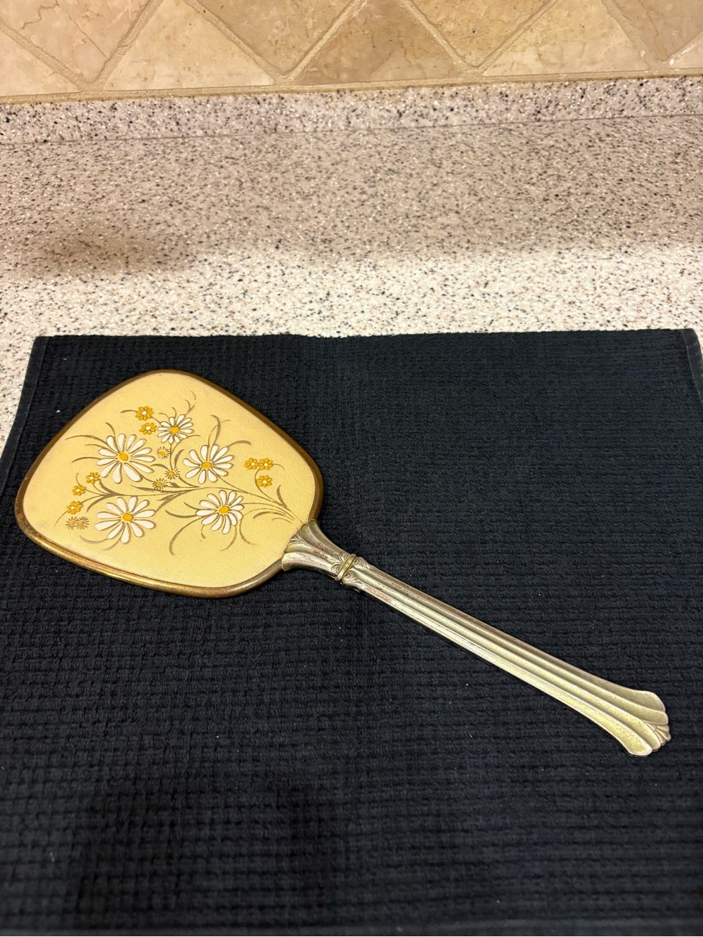 Vintage floral hand mirror. 1940s or 1950s
